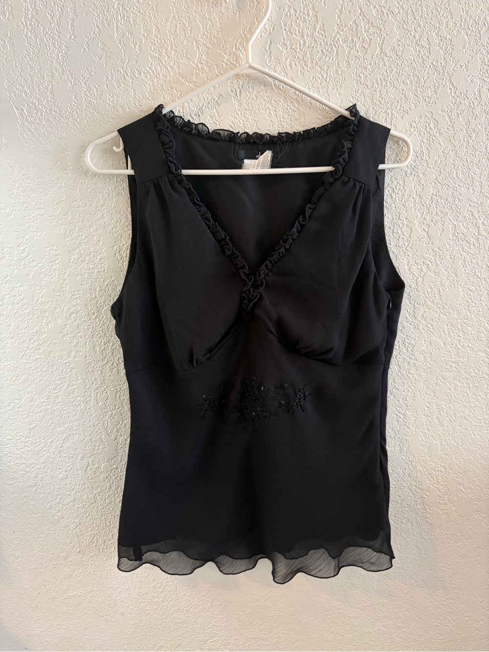 Vintage Beaded Black Ruffled V-Neck Sleeveless Camisole
